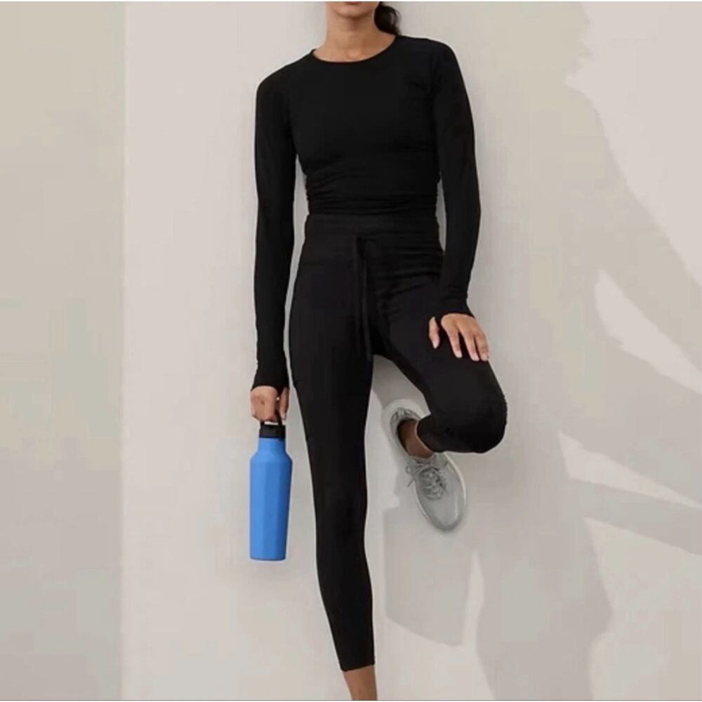 Athleta Rainier High Rise Cargo Legging Size Small in Black *411198 *EUC - Picture 3 of 11
